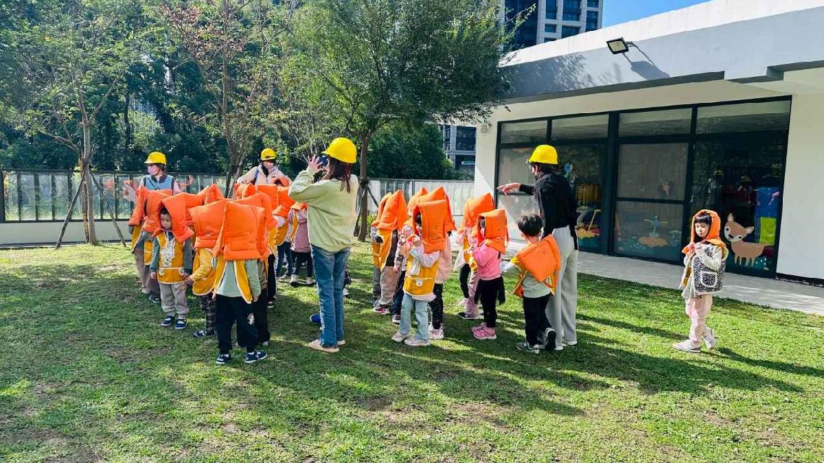 消防逃生演練 (19)