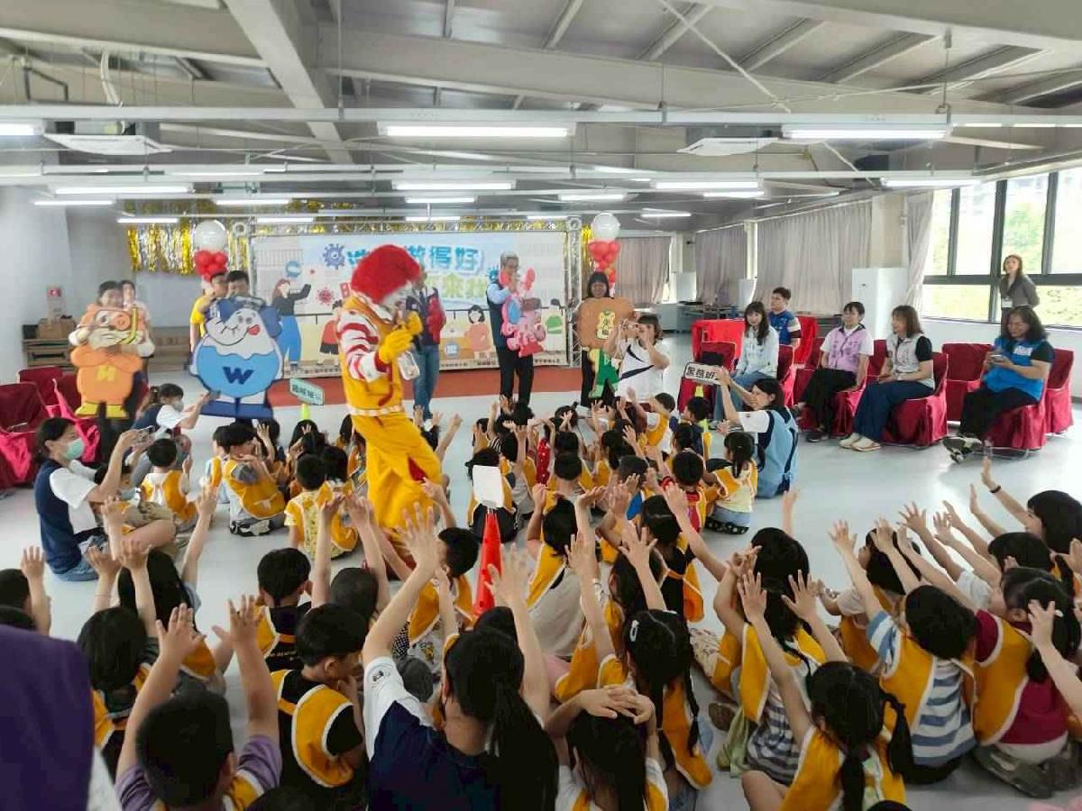 line_album_1150415洗手宣導活動_260416_104