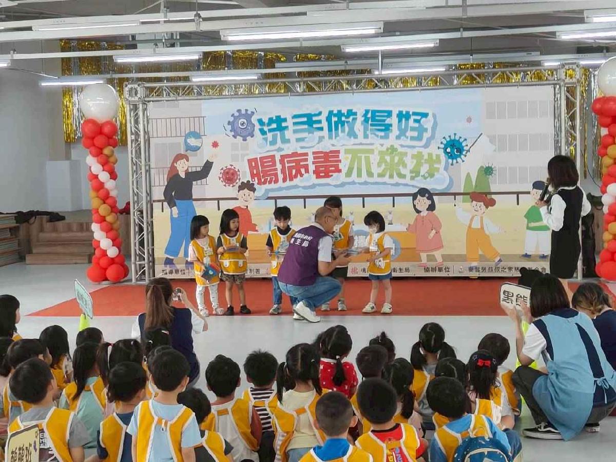 line_album_1150415洗手宣導活動_260416_150